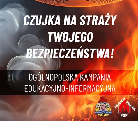 Strażacy prezentujący czujki dymu i tlenku węgla podczas spotkania edukacyjnego