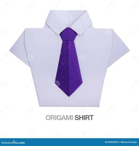 Ilustracja przedstawiająca gotową kartkę z koszulą origami i krawatem