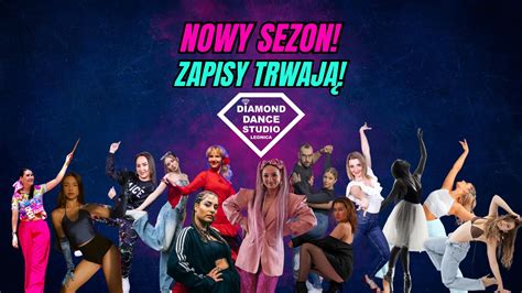 Grupa taneczna Seniorów w tradycyjnych strojach