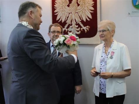 Uroczyste wręczenie medali jubilatom małżeńskim