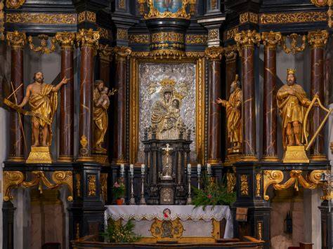 ołtarz z figurką Jesúsa Malverde