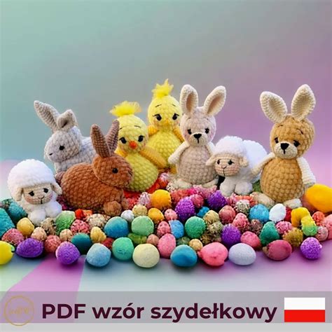 żółty kurczaczek wielkanocny obok baranka i zajączka