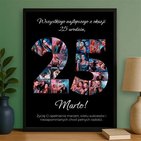 Personalizowany plakat rocznicowy z kolażem zdjęć pary i kluczowymi datami, jako wzruszający prezent na 15. rocznicę ślubu.