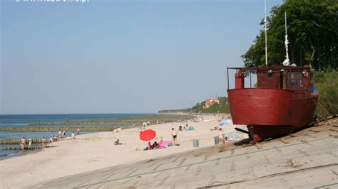 Malownicza plaża i klif w Ustroniu Morskim
