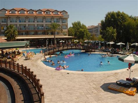 zdjęcie hotelu Seher Resort & Spa z basenami i plażą