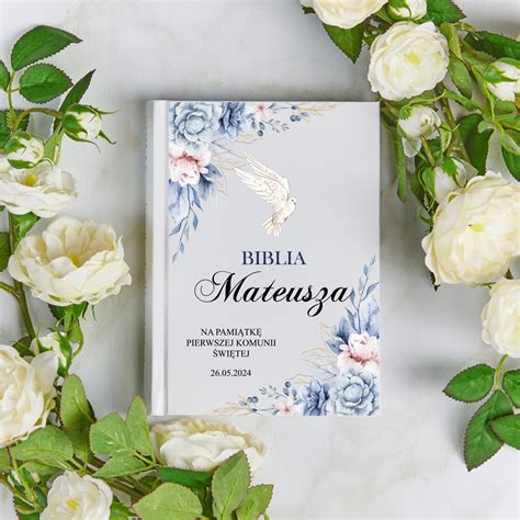 Personalizowana Biblia dla dzieci z motywem kwiatowym i złotym kielichem