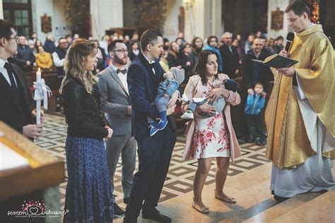 schemat przebiegu ceremonii chrztu świętego