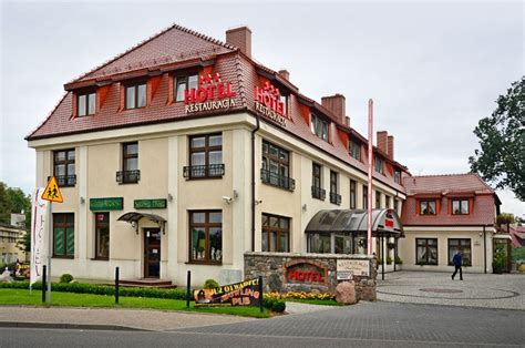 Widok zewnętrzny Hotelu Pod Orłem w Kartuzach