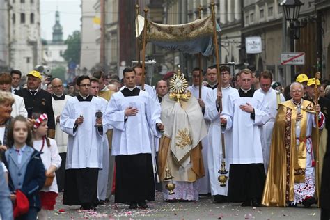 prezent na chrzest dla dziewczynki