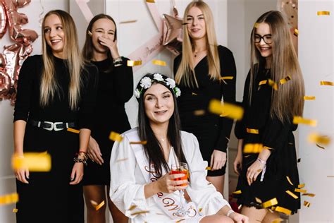 kreatywne pomysły na sesję zdjęciową na wieczór panieński