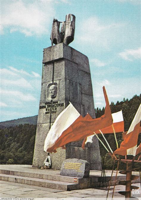 Pomnik Karola Świerczewskiego w Jabłonkach