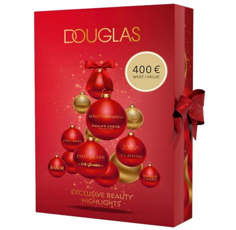 Zestawienie różnych kalendarzy adwentowych marki Douglas.