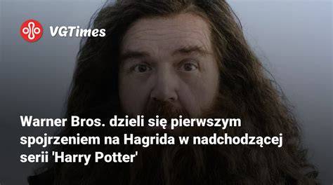 Ilustracja przedstawiająca grządkę z ogromnymi dyniami Hagrida z serii Harry Potter