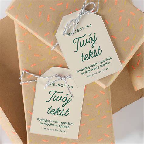 Grafika przedstawiająca personalizowane zawieszki do prezentów z różnymi motywami graficznymi.