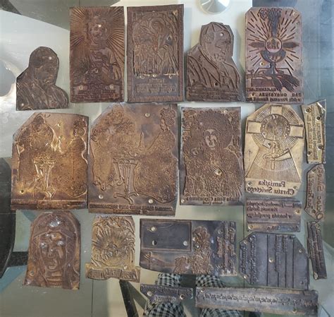 historyczne ilustracje przedstawiające wypiek opłatków w klasztorach