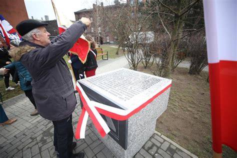Kamień upamiętniający podróżnika Antoniego Halika