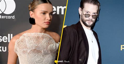 grafika przedstawiająca upadek Sebastiana Fabijańskiego w klatce